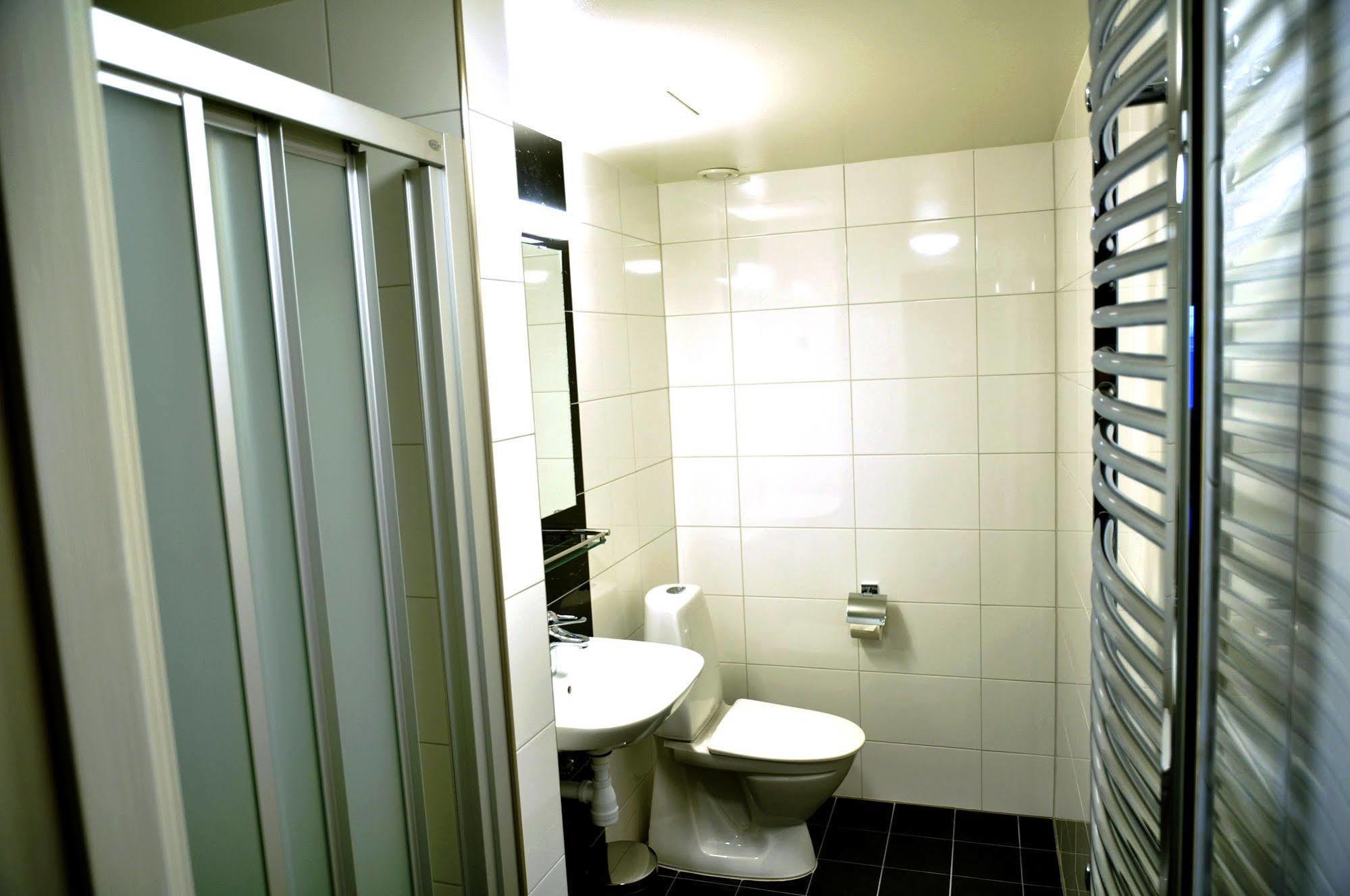 Hotell Hulingen Хултсфред Екстериор снимка